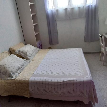 Serena Mentana Buitenkant foto